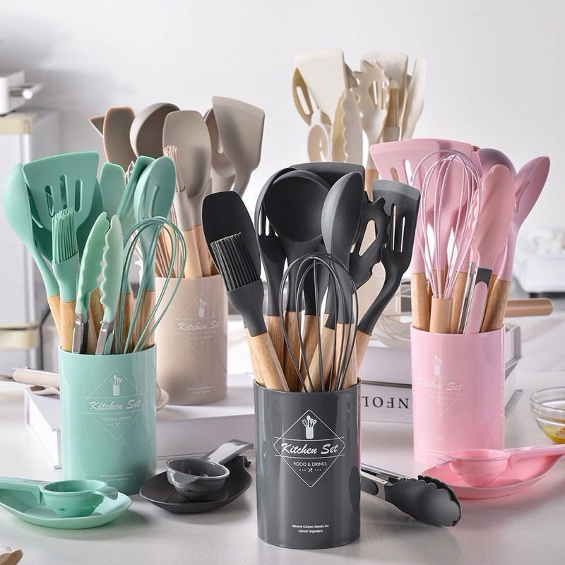 Kit com 12 Utensílios Para cozinha Siliconkitchen [Envio gratuito] - Apenas 8 unidades por Cor em estoque